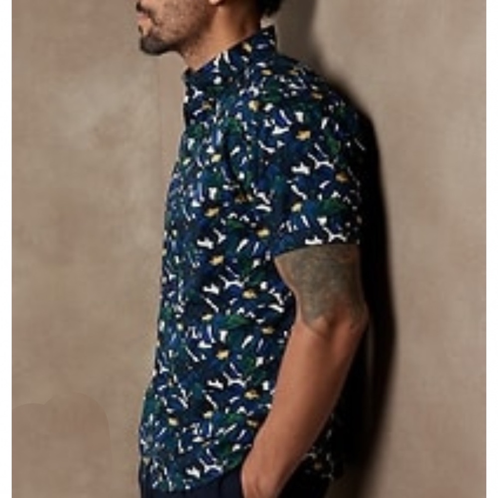 Men’s floral button-down